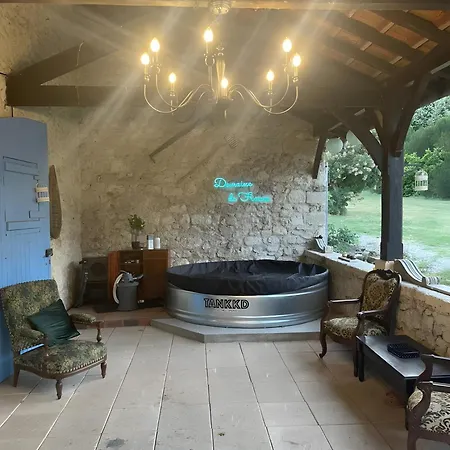 Dom wakacyjny Le Amical Des Chiens Penne-dʼAgenais